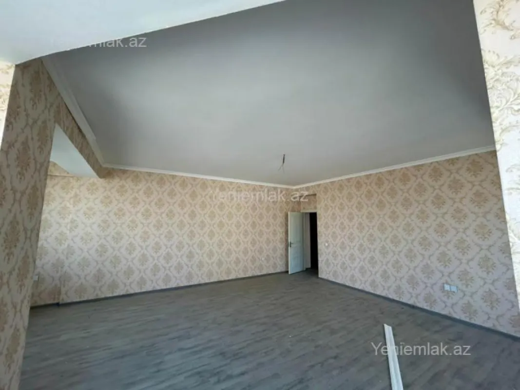 Satılır 3 otaqlı yeni tikili 155 m²