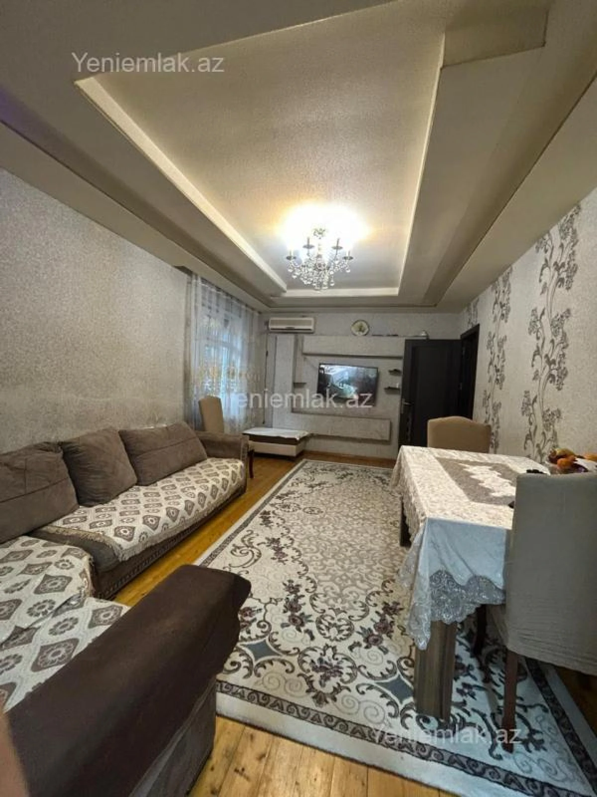 Satılır 3 otaqlı köhnə tikili 80 m²
