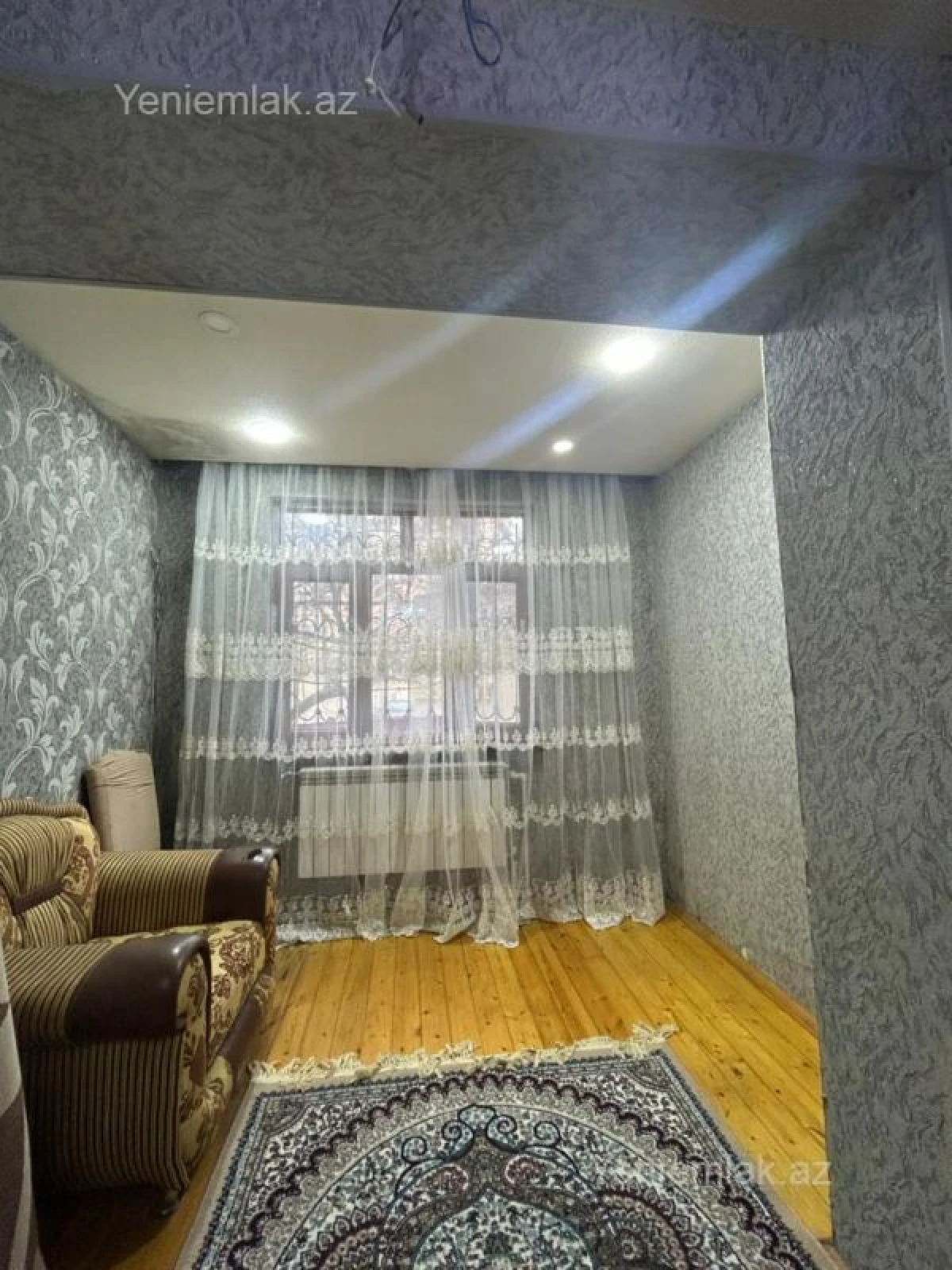 Satılır 3 otaqlı köhnə tikili 80 m²