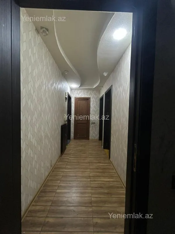 Satılır 3 otaqlı köhnə tikili 80 m²