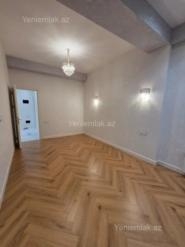 Satılır 2 otaqlı yeni tikili 74 m²