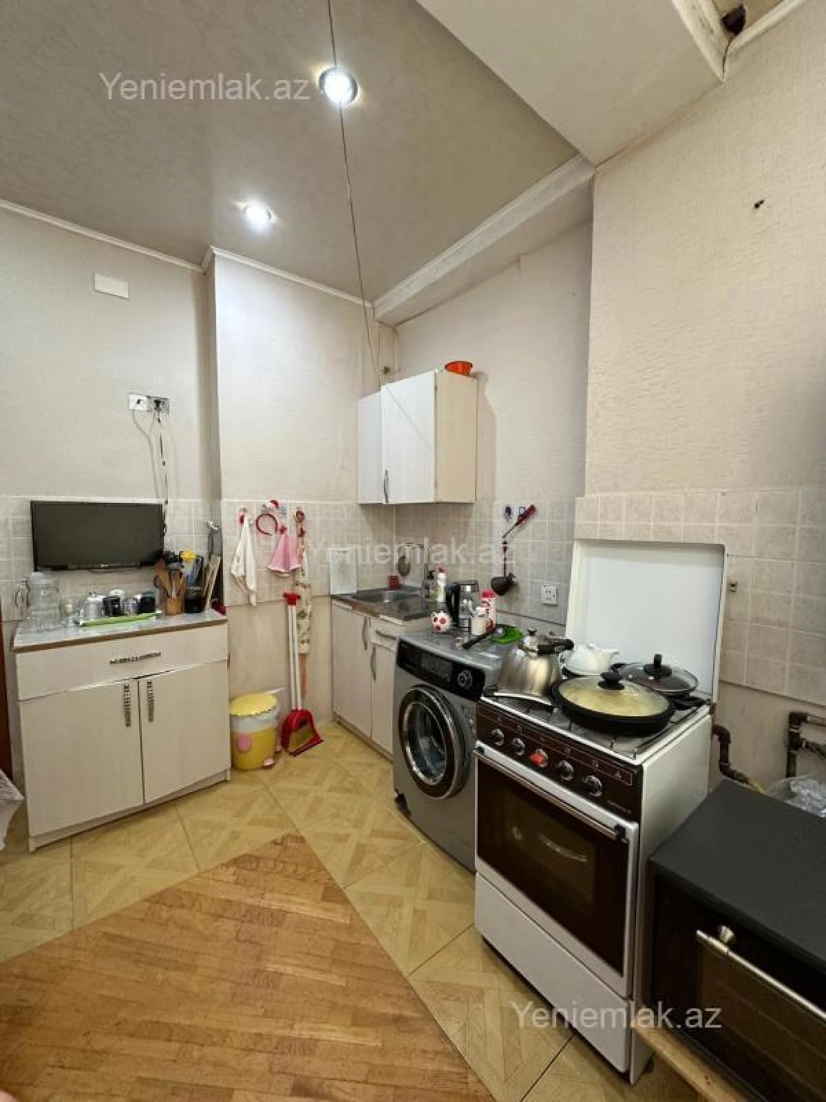 Satılır 3 otaqlı yeni tikili 87 m²