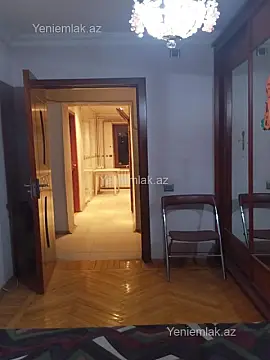 Satılır 3 otaqlı köhnə tikili 70 m²