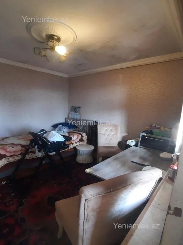 Satılır 2 otaqlı köhnə tikili 48 m²