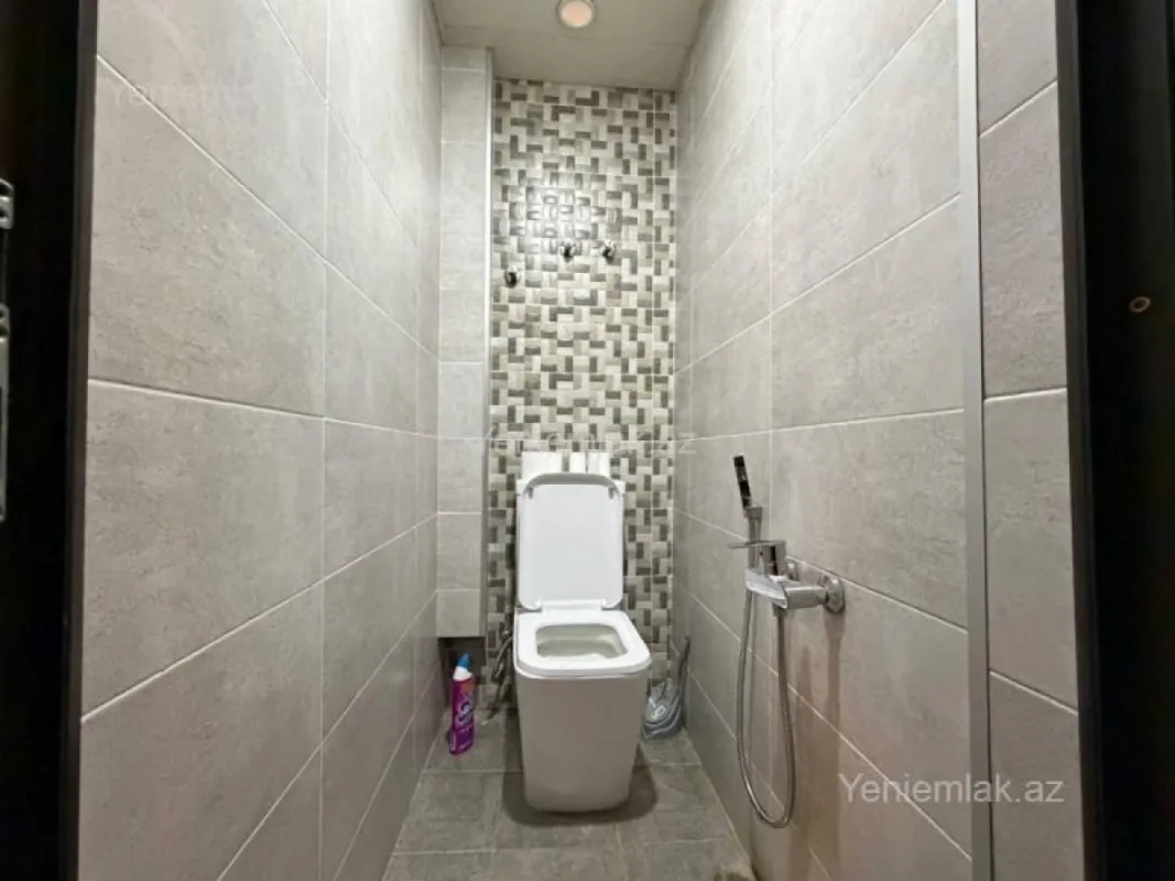 Satılır 3 otaqlı köhnə tikili 90 m²