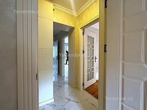 Satılır 3 otaqlı köhnə tikili 75 m²