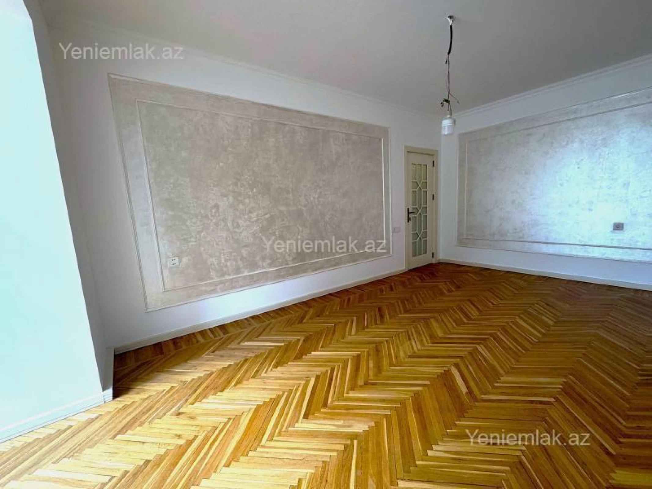 Satılır 3 otaqlı köhnə tikili 75 m²