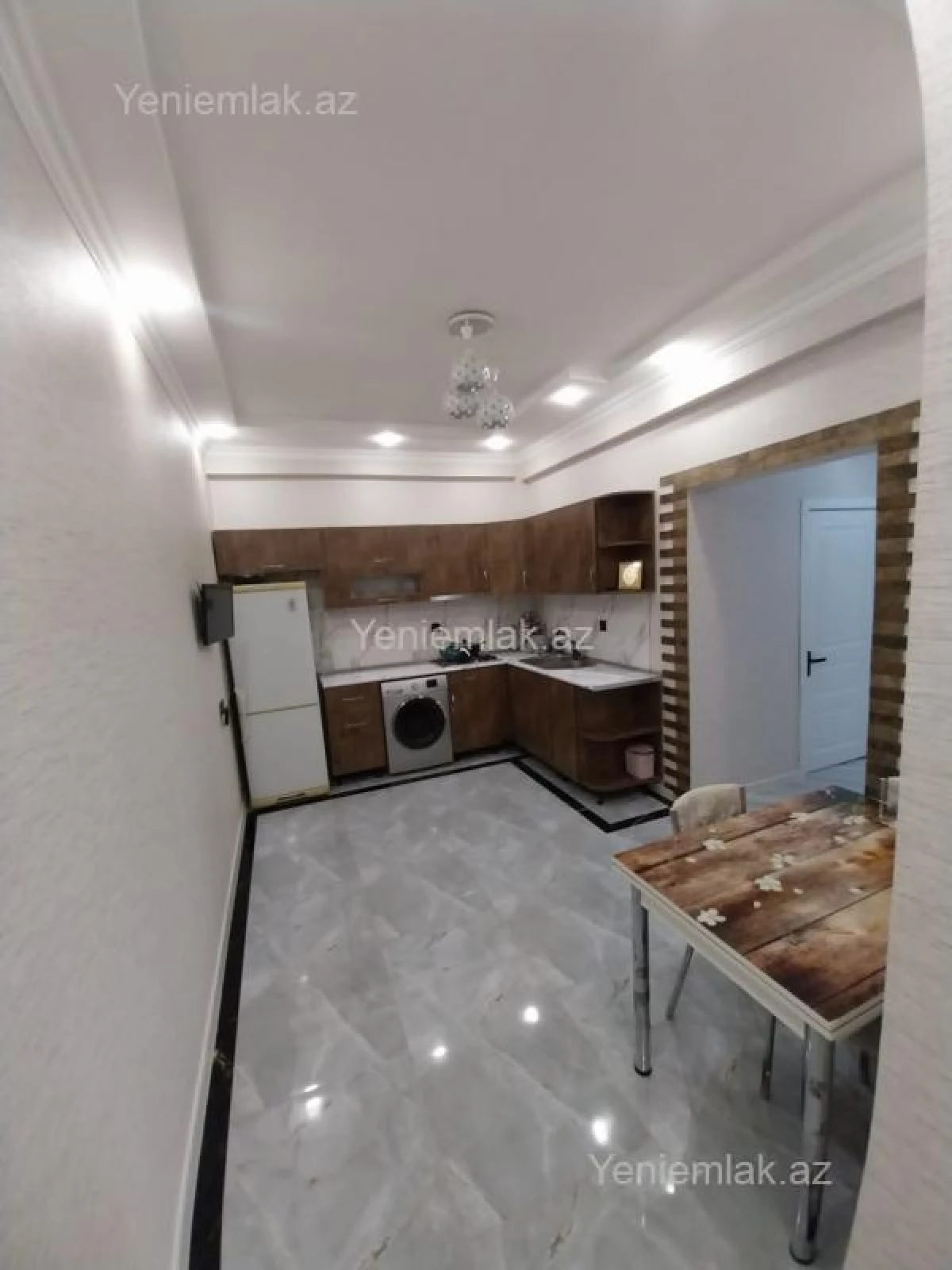 Satılır 4 otaqlı yeni tikili 76 m²