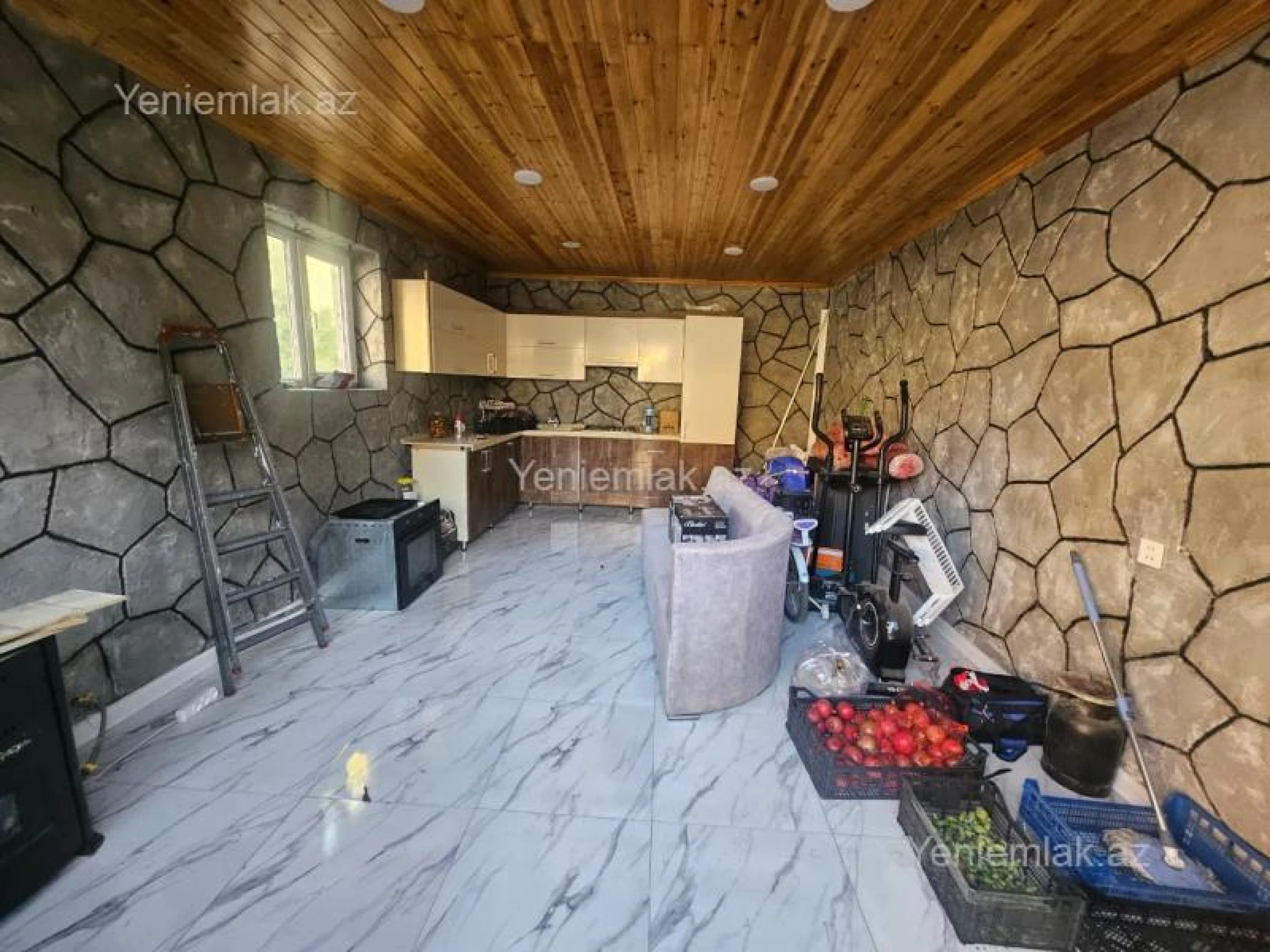 Satılır 4 otaqlı həyət evi 132 m²