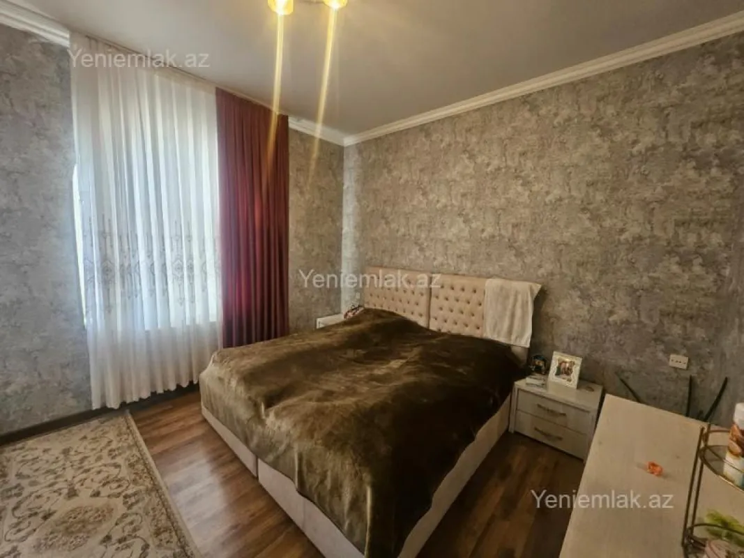 Satılır 4 otaqlı həyət evi 132 m²
