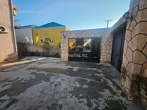 Satılır 4 otaqlı həyət evi 132 m²