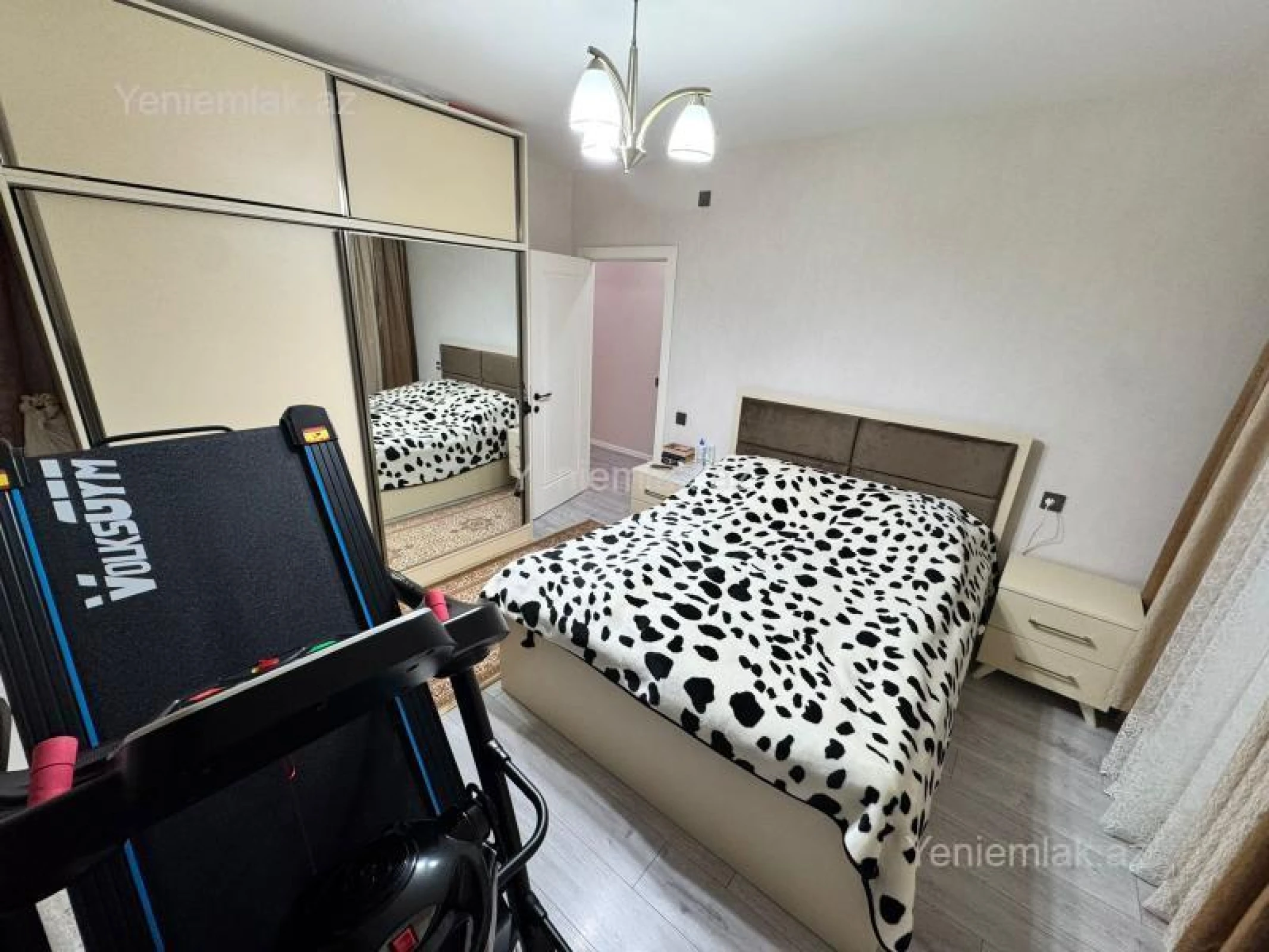 Satılır 3 otaqlı yeni tikili 93 m²