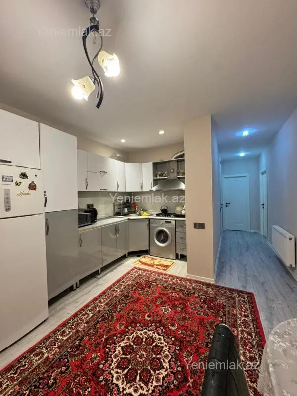 Satılır 3 otaqlı yeni tikili 93 m²