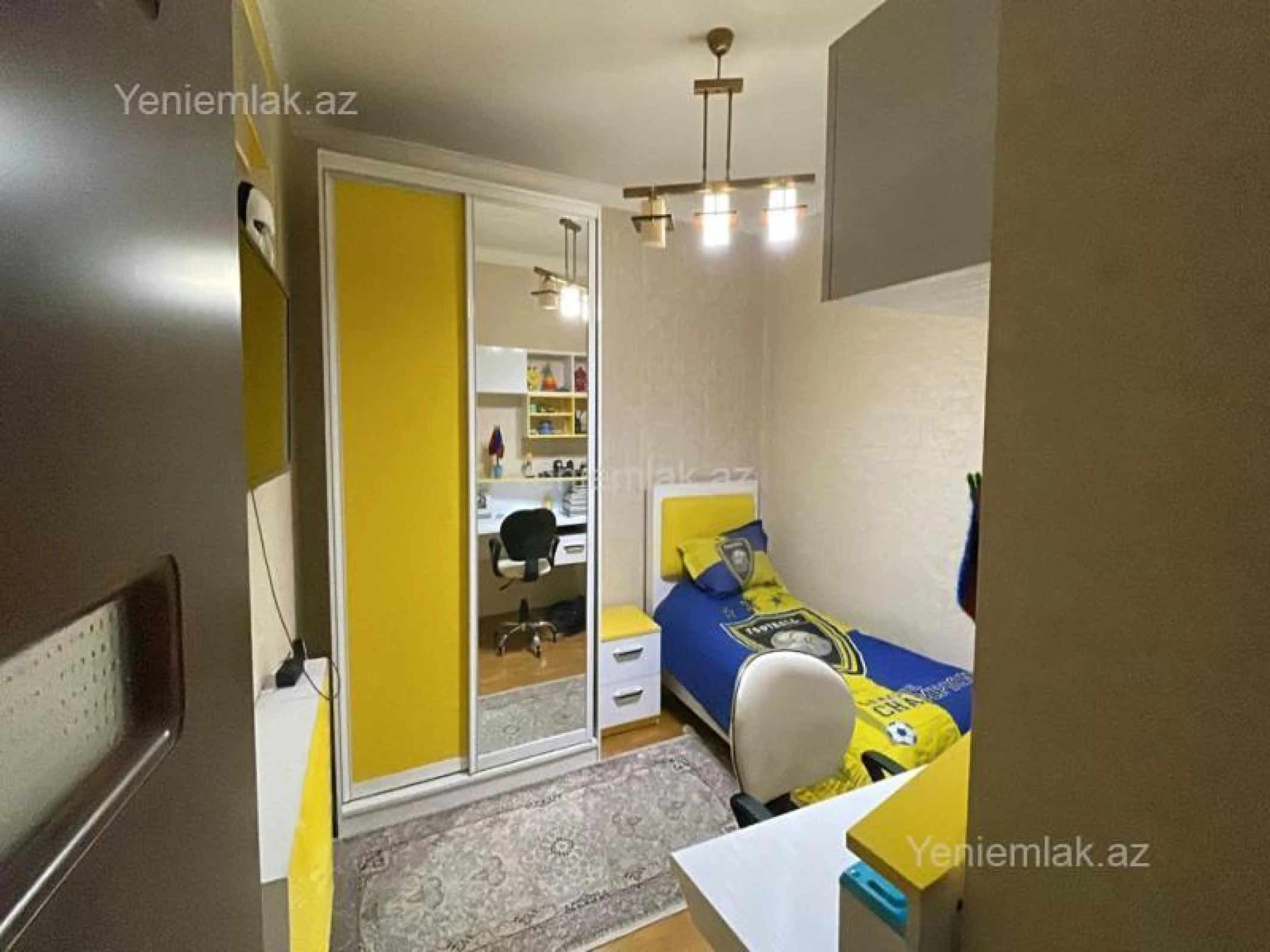 Satılır 3 otaqlı yeni tikili 140 m²