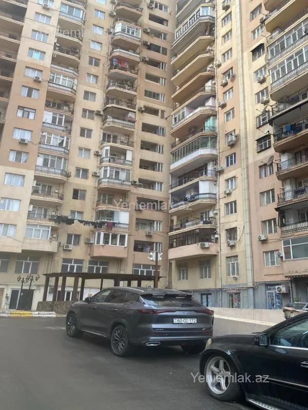 Satılır 3 otaqlı yeni tikili 140 m²