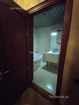 Satılır 1 otaqlı yeni tikili 64 m²