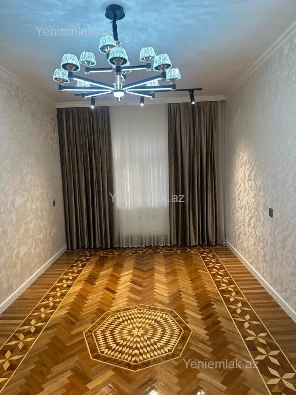 Satılır 3 otaqlı köhnə tikili 75 m²