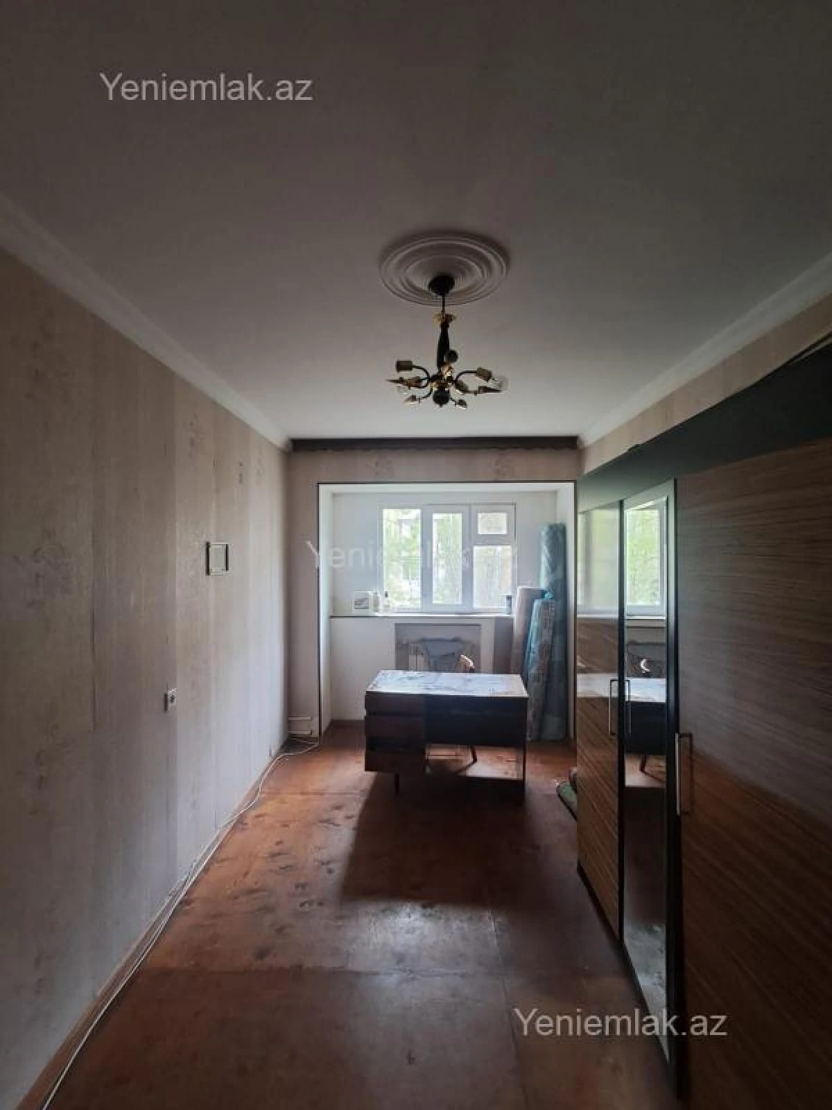 Satılır 3 otaqlı köhnə tikili 65 m²
