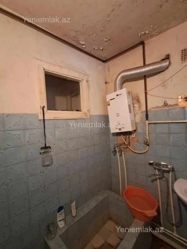 Satılır 3 otaqlı köhnə tikili 65 m²