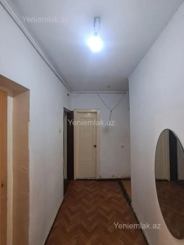 Satılır 3 otaqlı köhnə tikili 65 m²