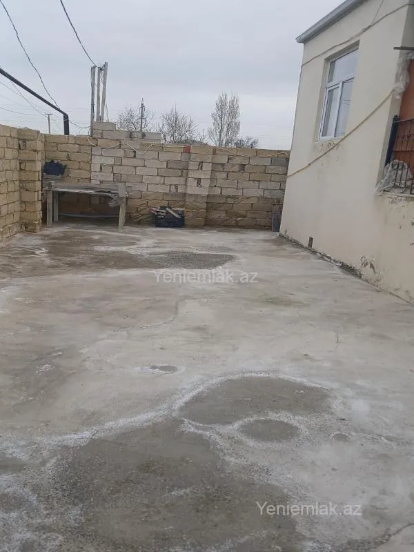 Satılır 3 otaqlı həyət evi 90 m²