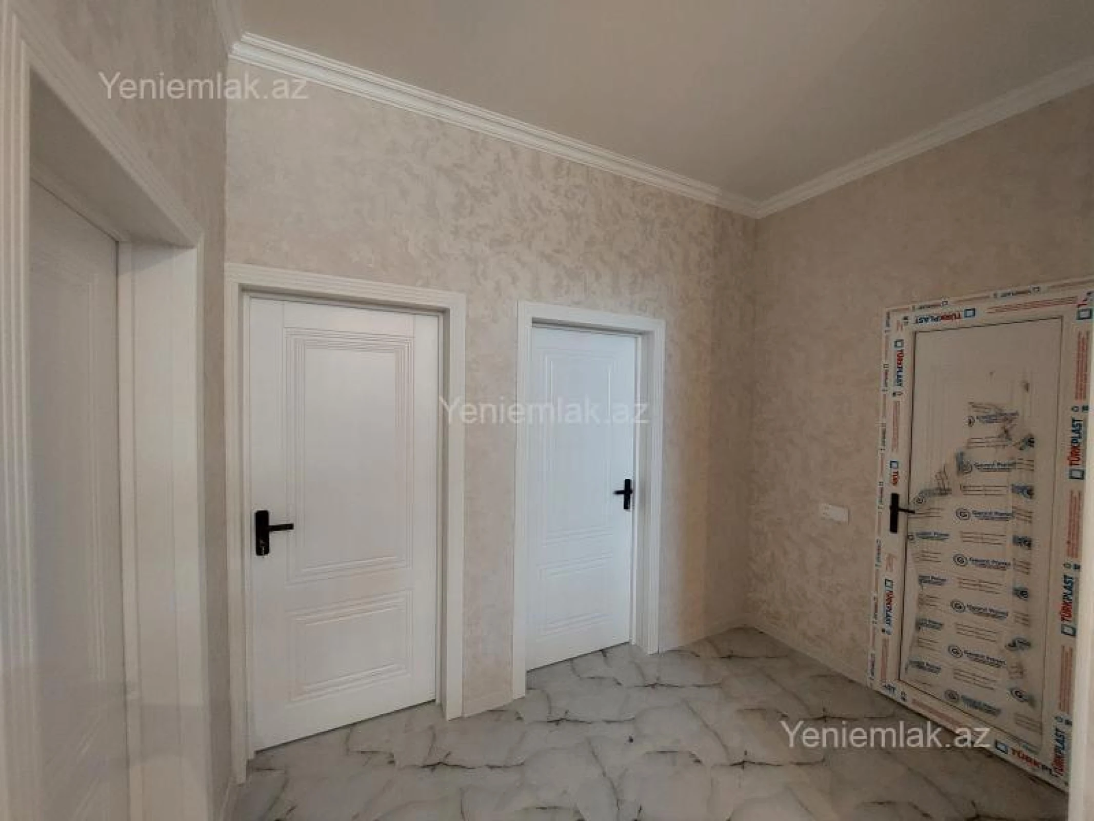 Satılır 3 otaqlı həyət evi 105 m²