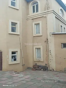 Satılır 5 otaqlı həyət evi 285 m²