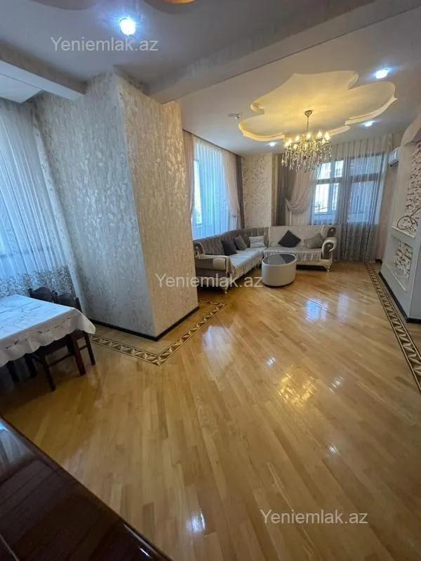 Satılır 4 otaqlı yeni tikili 140 m²