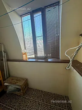 Satılır 4 otaqlı yeni tikili 140 m²