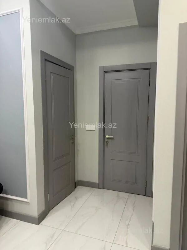 Satılır 2 otaqlı yeni tikili 87.5 m²