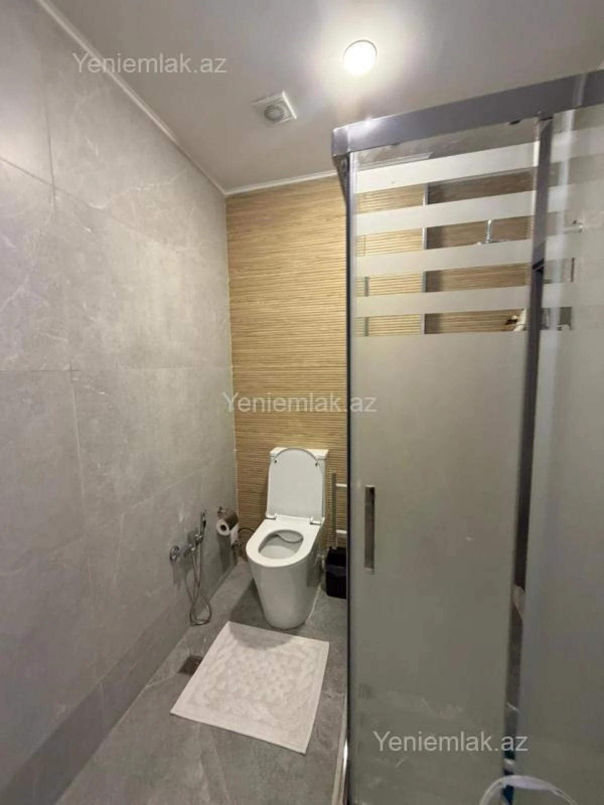 Satılır 2 otaqlı yeni tikili 87.5 m²