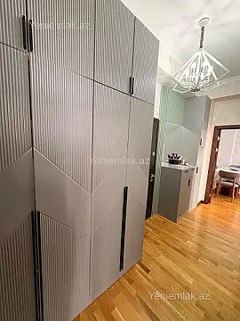 Satılır 2 otaqlı yeni tikili 70 m²