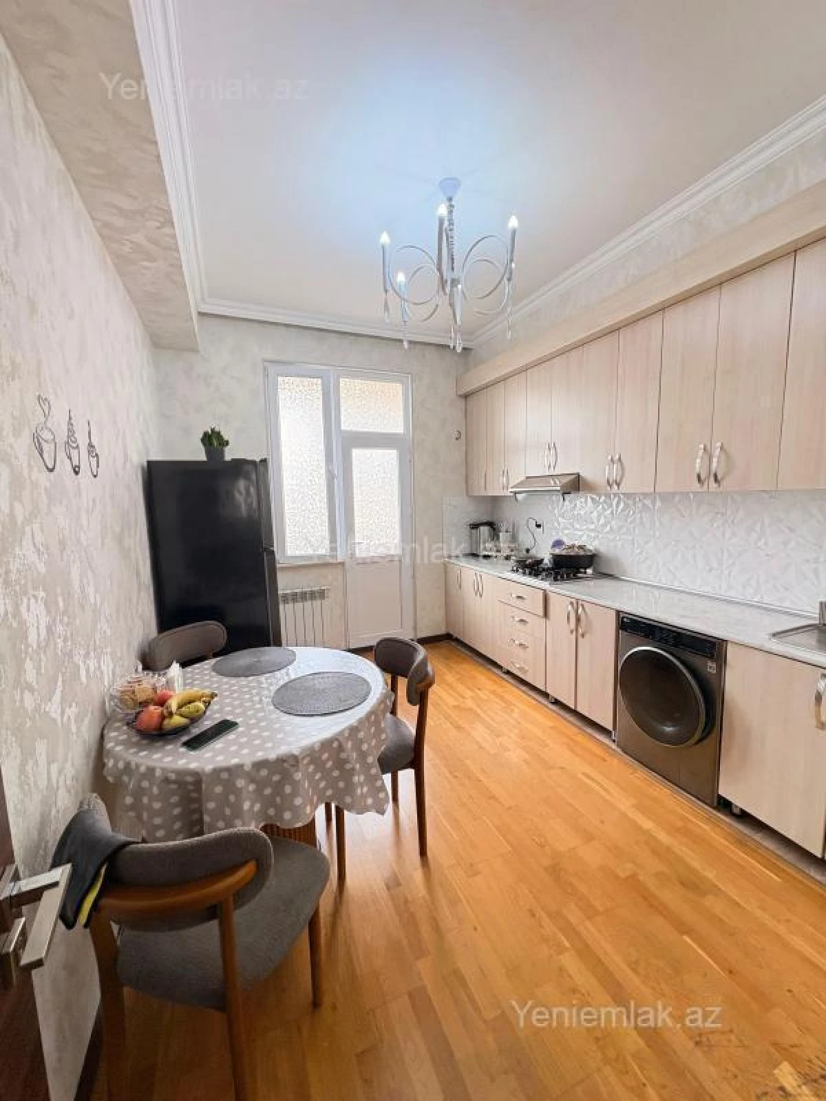 Satılır 2 otaqlı yeni tikili 70 m²