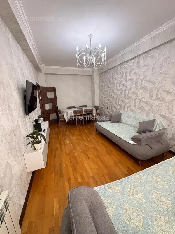 Satılır 2 otaqlı yeni tikili 70 m²