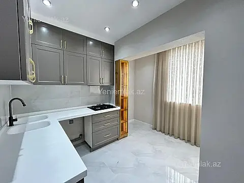 Satılır 4 otaqlı köhnə tikili 105 m² — Bakı, Sabunçu 4 otaq 105.00 m²