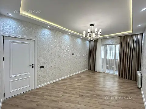 Satılır 4 otaqlı köhnə tikili 105 m²