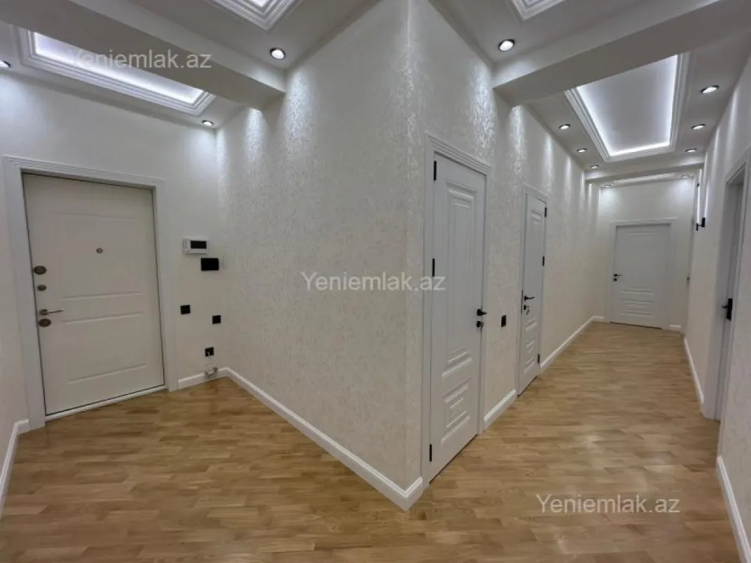 Satılır 3 otaqlı yeni tikili 103 m²