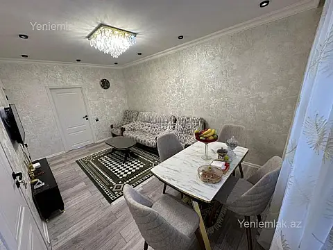Satılır 2 otaqlı köhnə tikili 65 m²
