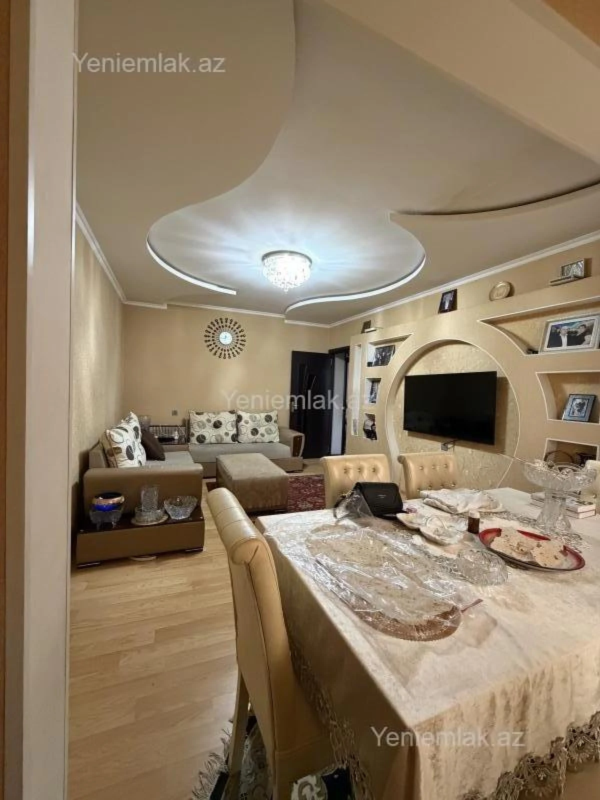Satılır 3 otaqlı köhnə tikili 75 m²