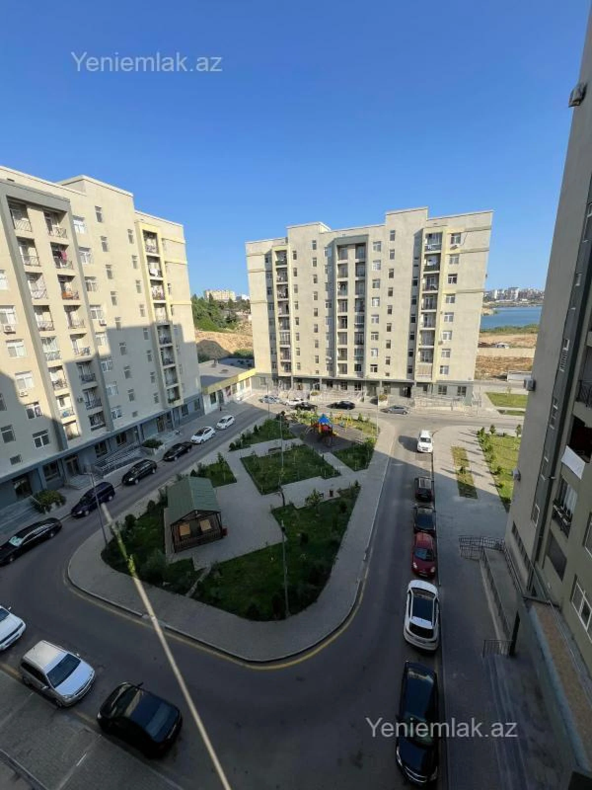 Satılır 2 otaqlı yeni tikili 65 m²