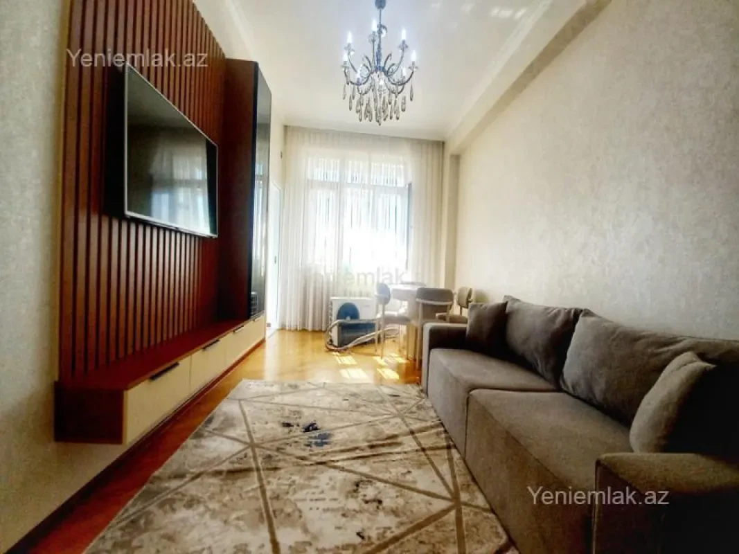 Satılır 2 otaqlı yeni tikili 75 m²