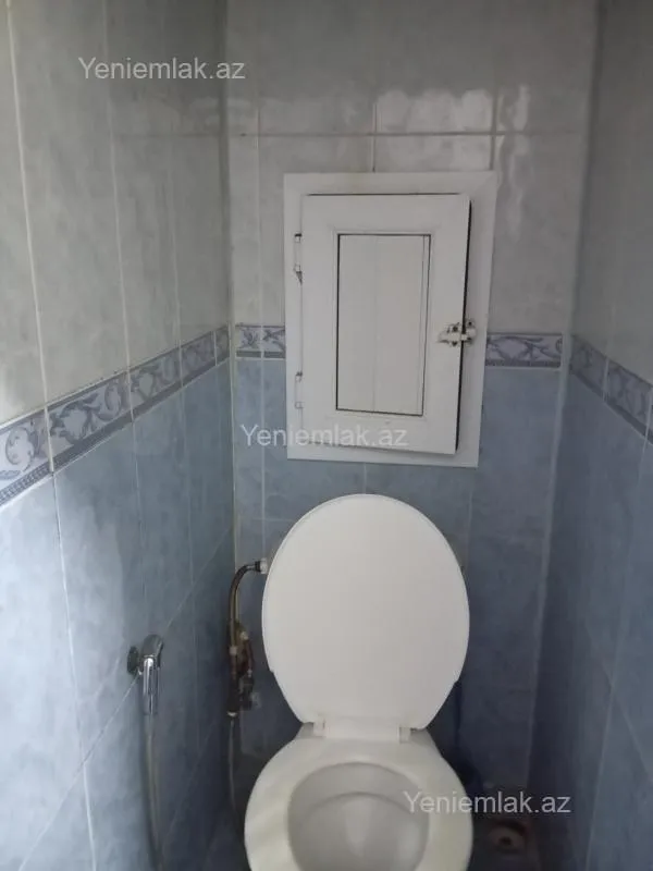 Satılır 2 otaqlı köhnə tikili 60 m²
