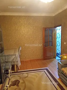 Satılır 2 otaqlı köhnə tikili 60 m²