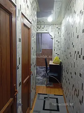 Satılır 2 otaqlı köhnə tikili 60 m²