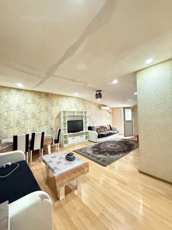 Satılır 2 otaqlı yeni tikili 70 m²
