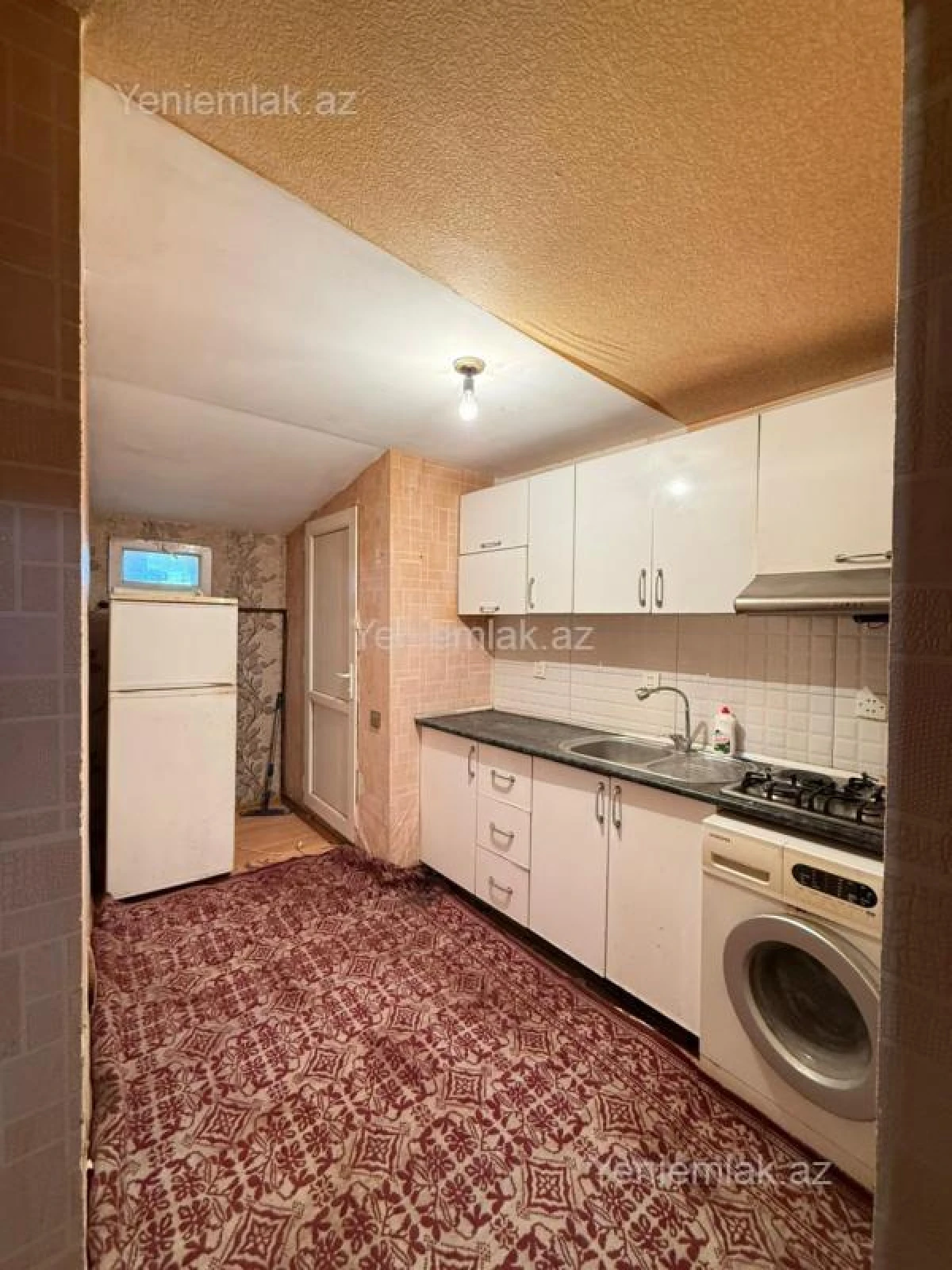 Satılır 2 otaqlı yeni tikili 70 m²