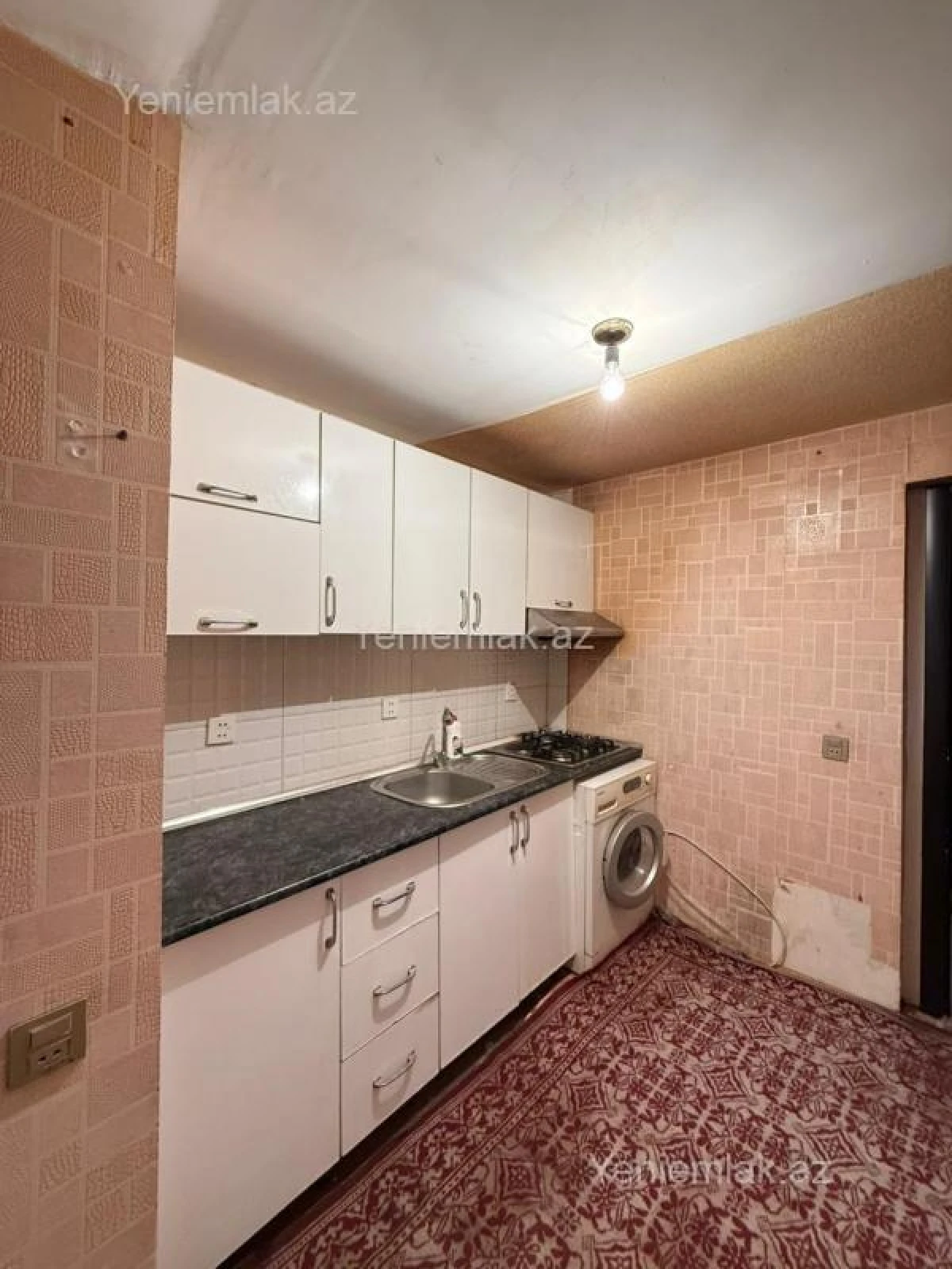 Satılır 2 otaqlı yeni tikili 70 m²