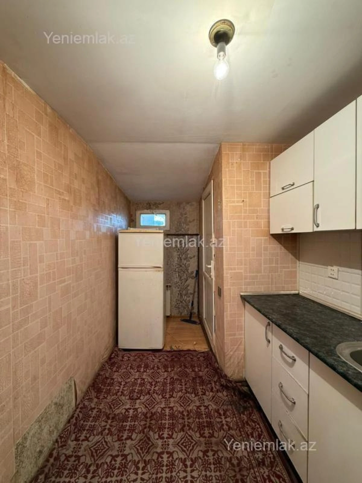 Satılır 2 otaqlı yeni tikili 70 m²