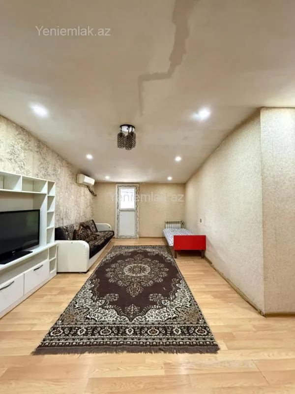 Satılır 2 otaqlı yeni tikili 70 m²