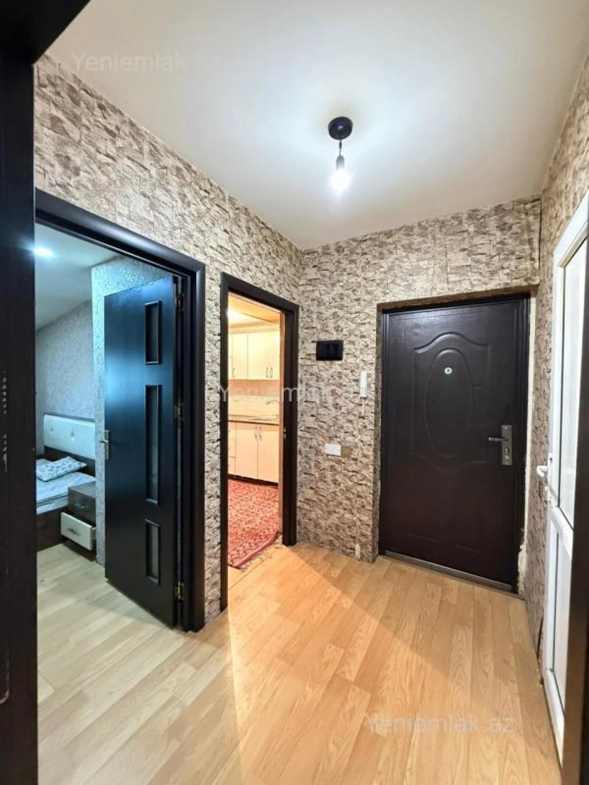 Satılır 2 otaqlı yeni tikili 70 m²